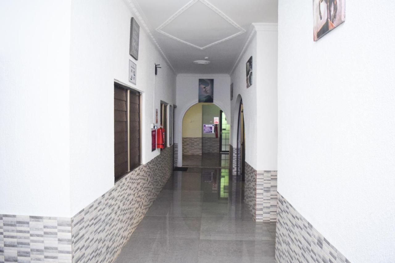 3A'S Guest House Akosombo Экстерьер фото
